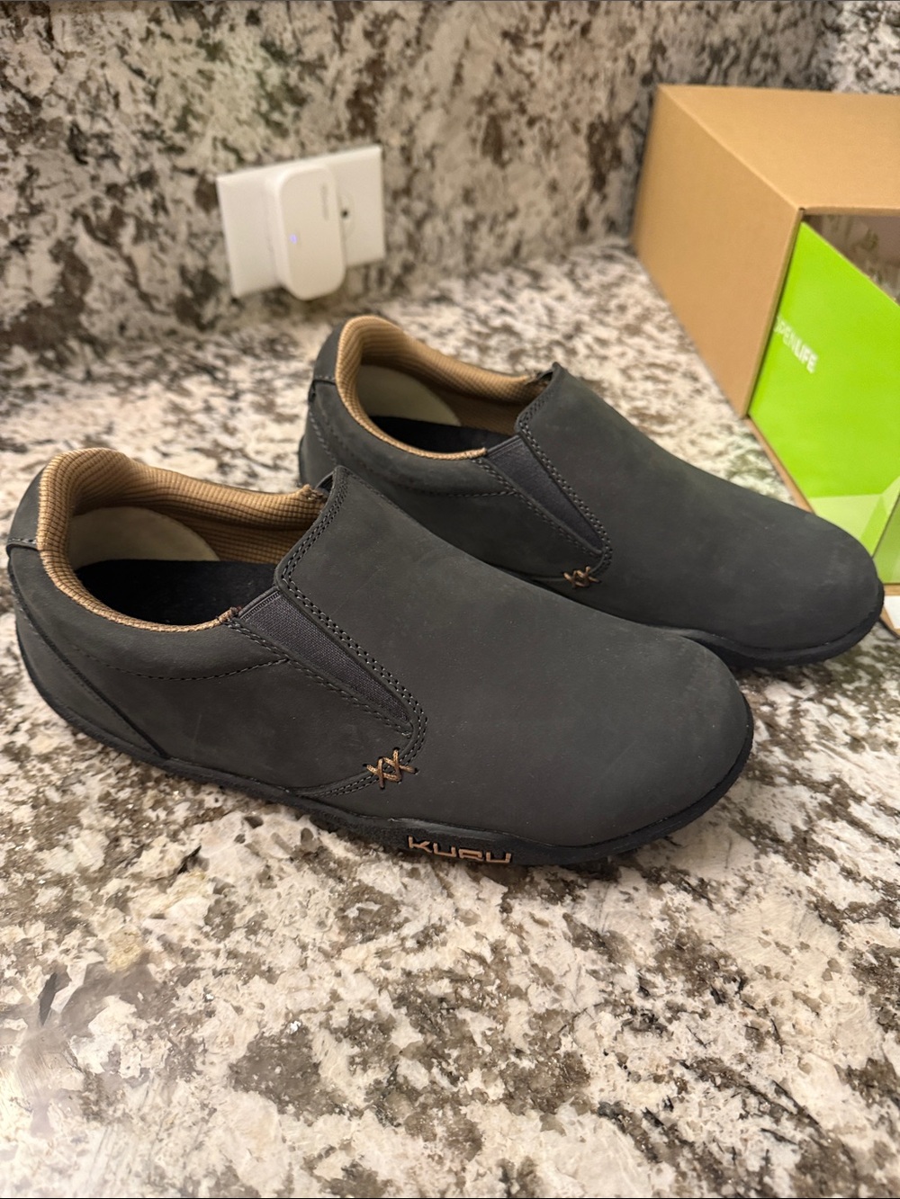 Kuru Kivi Women’s 8.5 Lead Gray Leather Slip-on Shoes